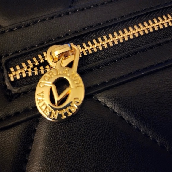 NWT Valentino Orlandi Diamond Quilted Crossbody - Picture 9 of 10